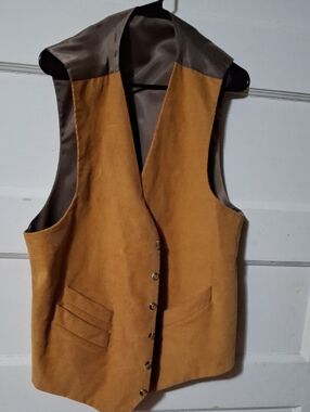 Men's Tan Corduroy Vest - Classic Button-Front Vest (Mgs220)